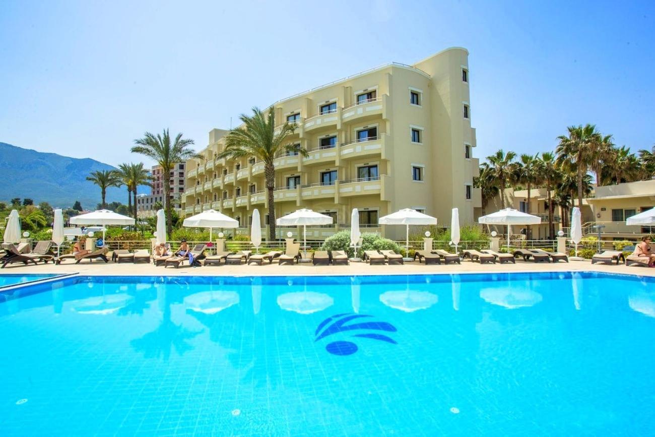 Vuni Palace Premium Kyrenia Hotel & Spa & Casino Beachfront Location ! Agios Nikolaos  Ngoại thất bức ảnh